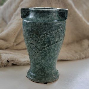 Robinson Ransbottom Arts & Crafts Green Speckled Vase/Funerary Urn